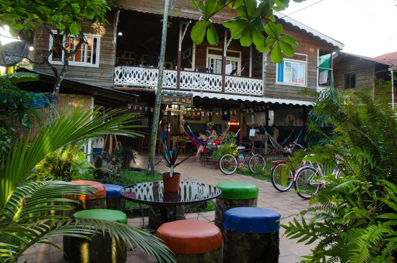 Spanish By The Sea - Bocas ボカス・タウン エクステリア 写真